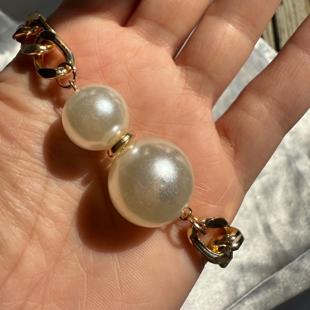 Anthro Ginevra Pearl Gold Chain Statement Necklace - Picture 10 of 11